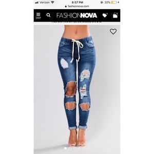 Fashion Nova Melly Joggers